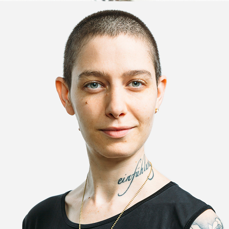 Азия Кейт Диллон