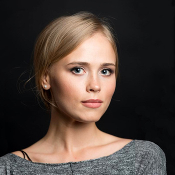 Анна Кошмал