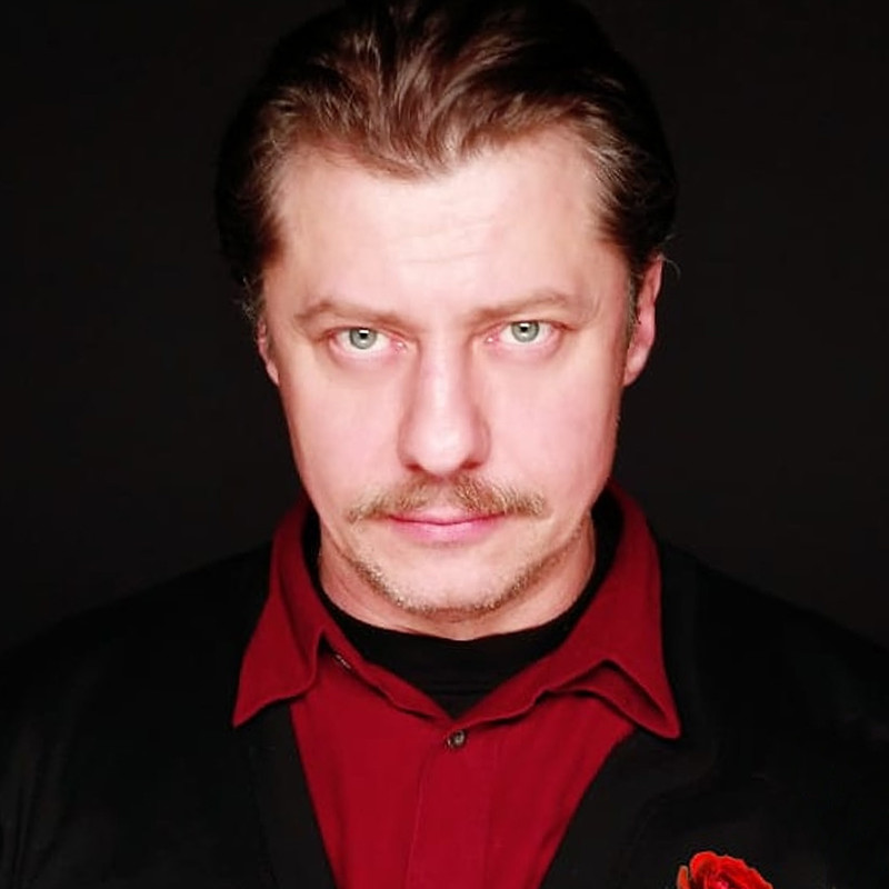 Константин Исаев