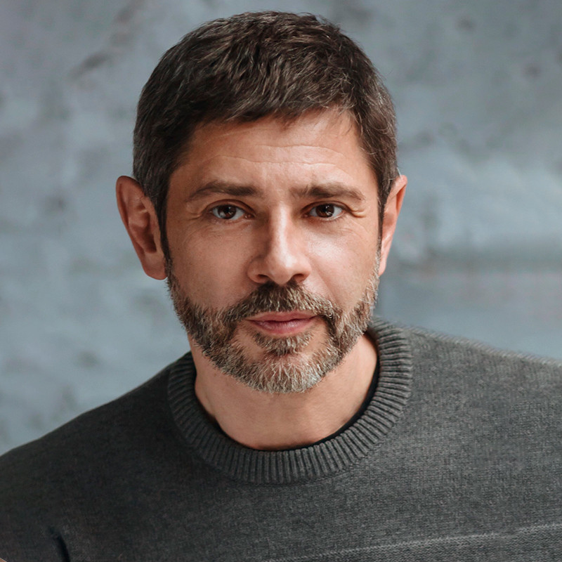 Валерий Николаев