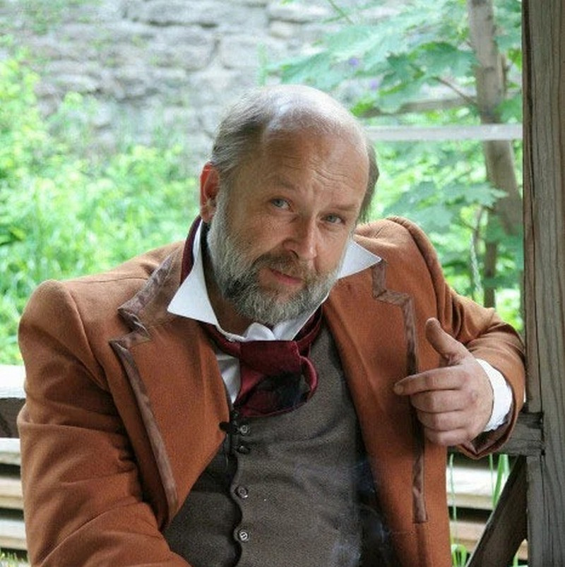 Александр Волхонский