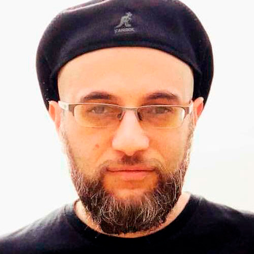 Манук Казарян