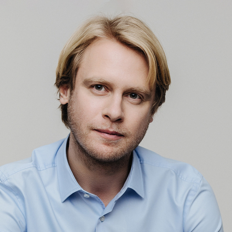 Илья Стюарт