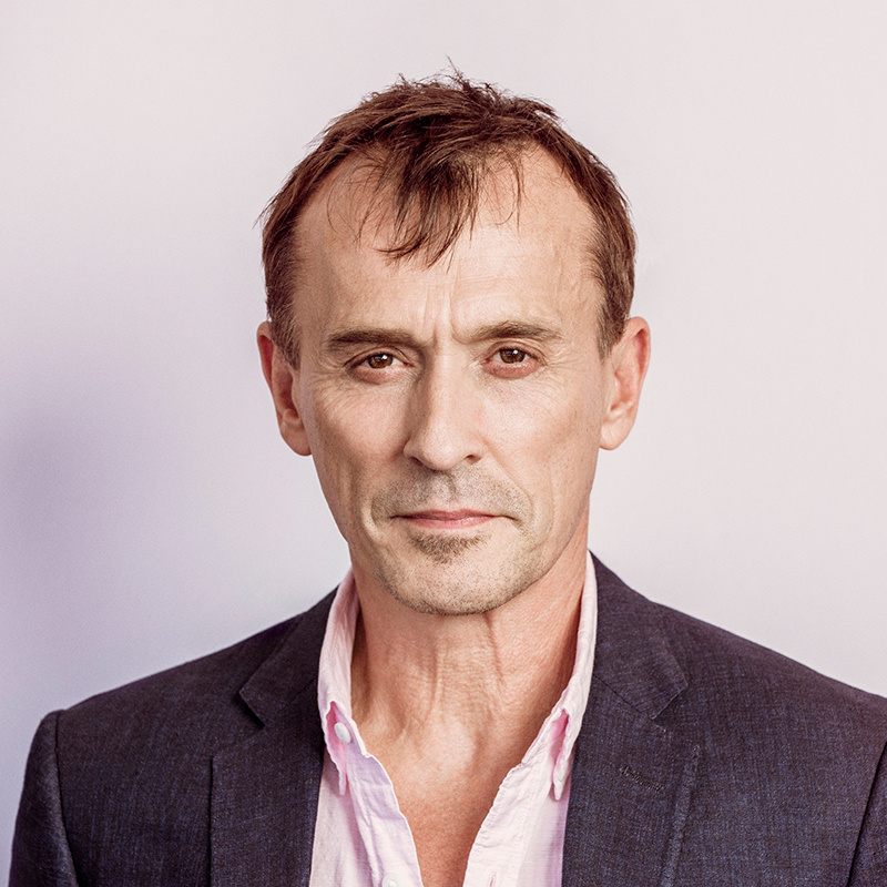 Роберт Неппер