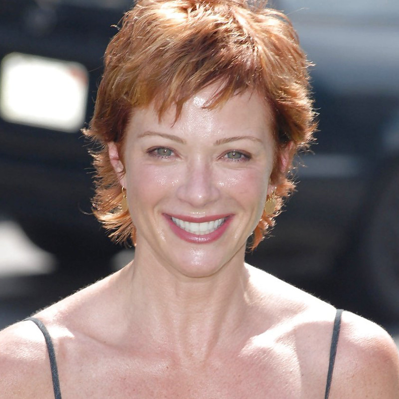 Лорен Холли