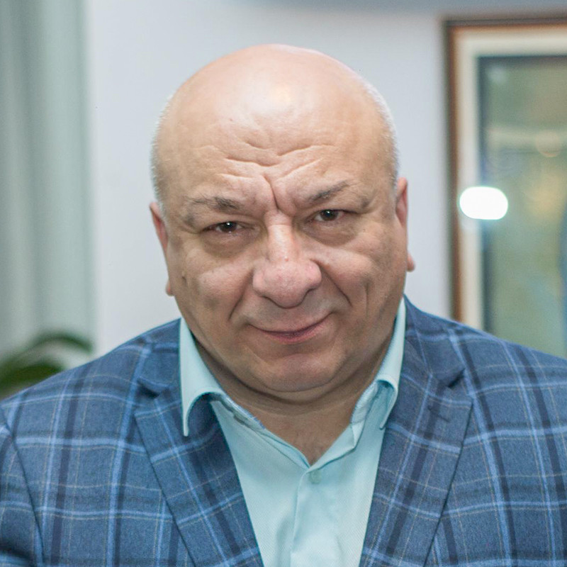 Михаил Богдасаров