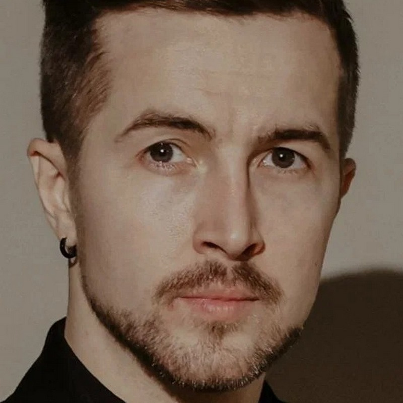 Владислав Саратовкин