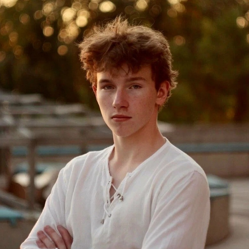 Алексей Белогорцев