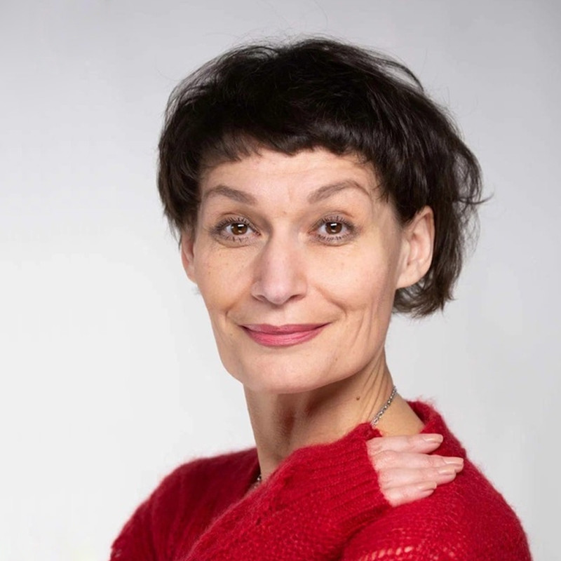 Юлия Авшарова