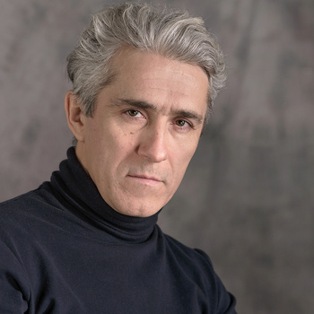 Виктор Пипа