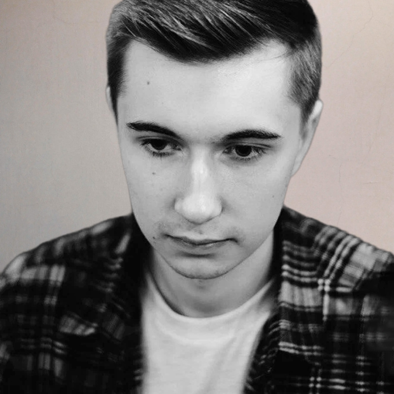 Максим Якимов