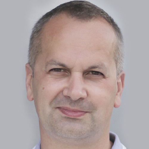 Максим Лещенко