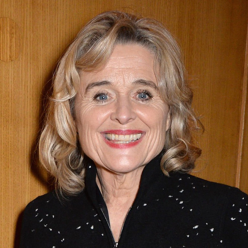 Шинед Кьюсак