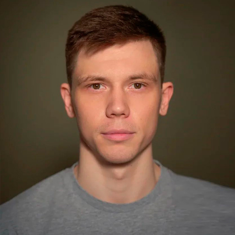 Дмитрий Стручков