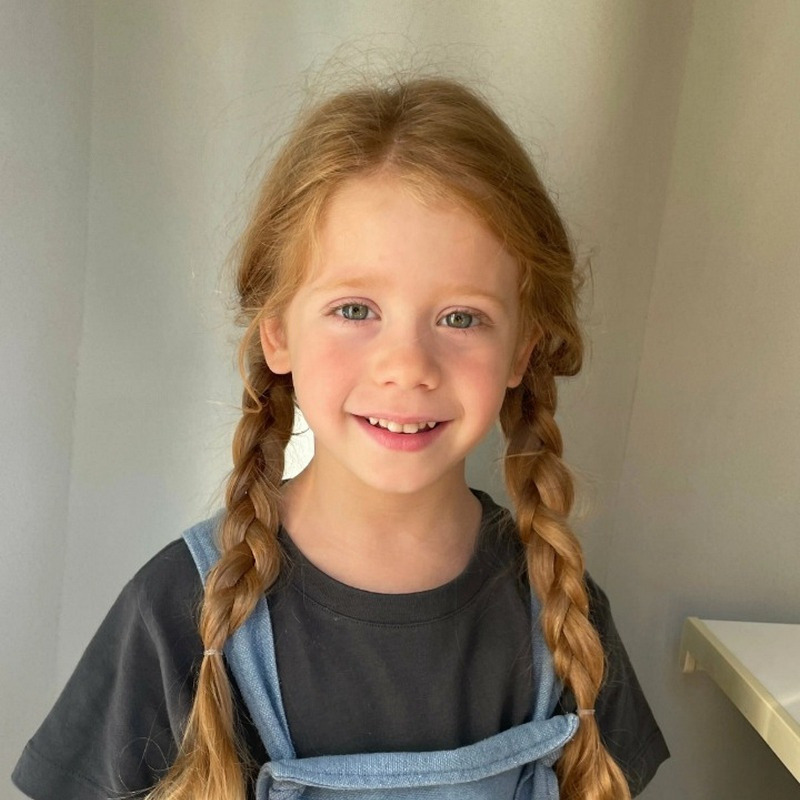 Арина Шелобанова