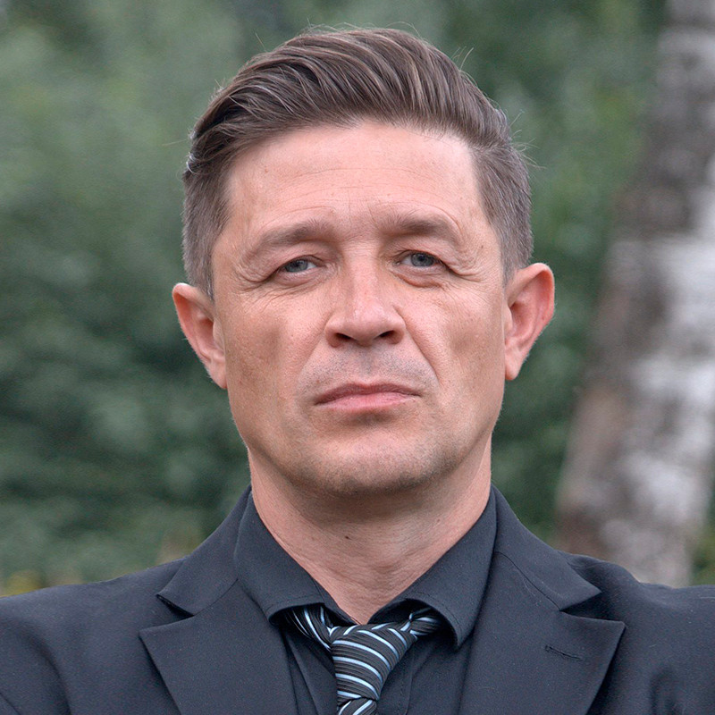 Роман Фролов