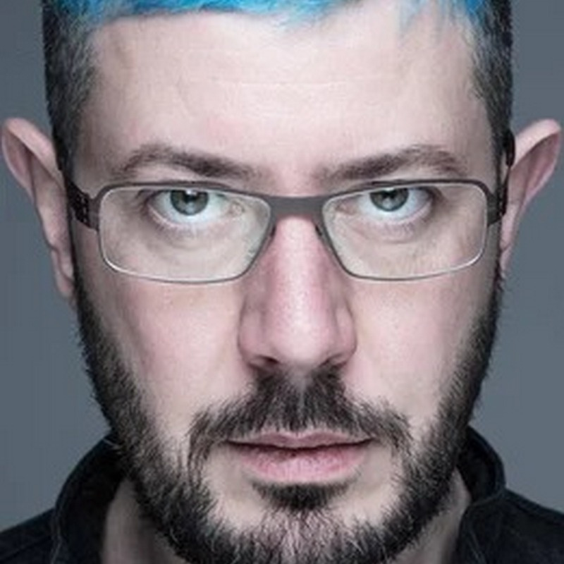 Артемий Лебедев