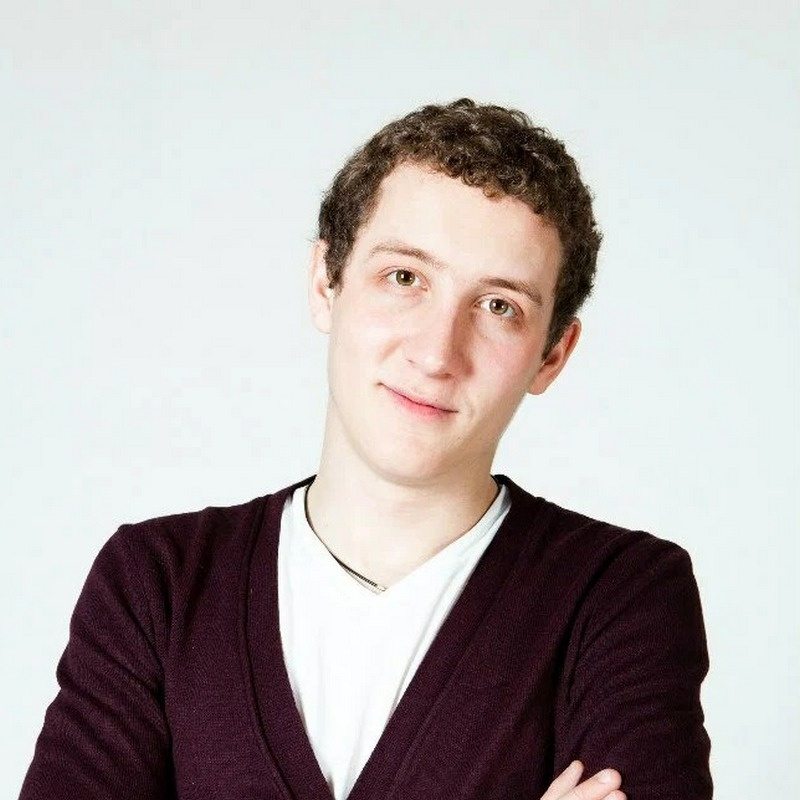 Роман Буркало