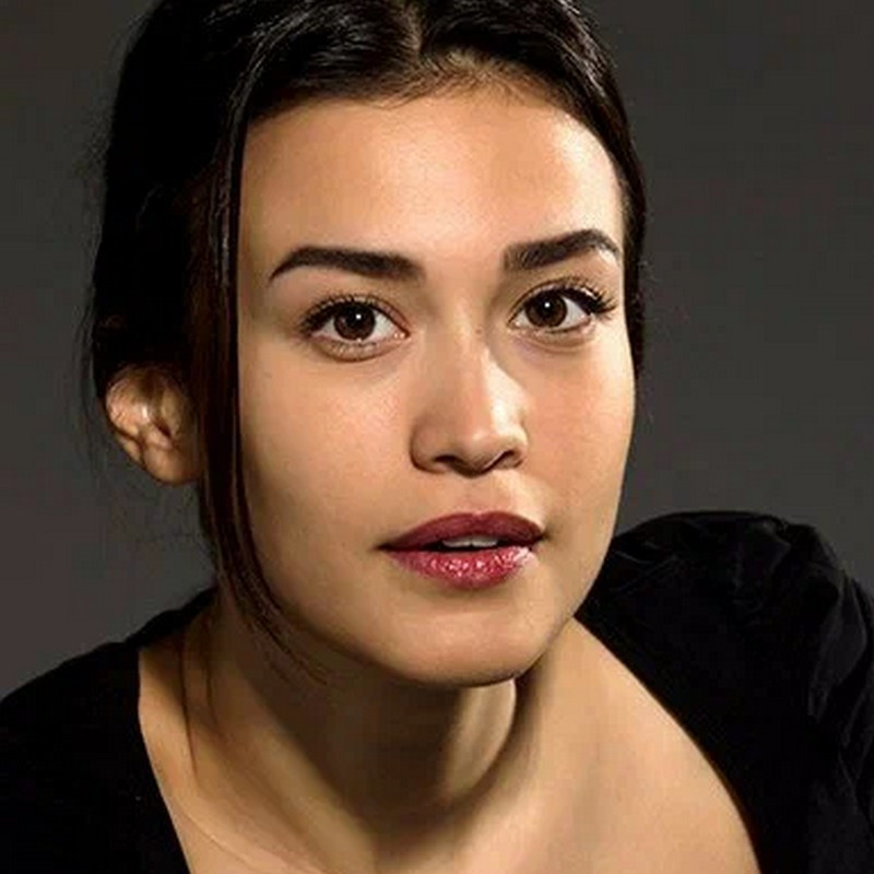 Эджем Озкая