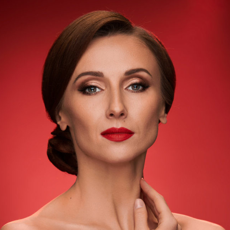 Светлана Захарова