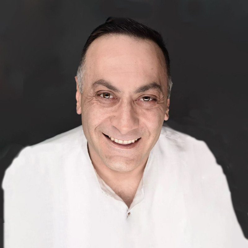 Давид Алавердян