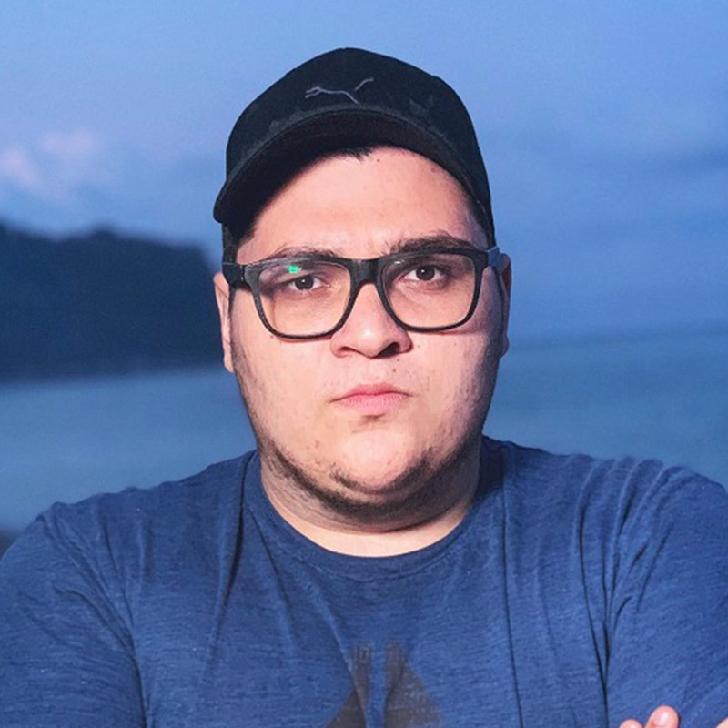 Амир Гурбанов