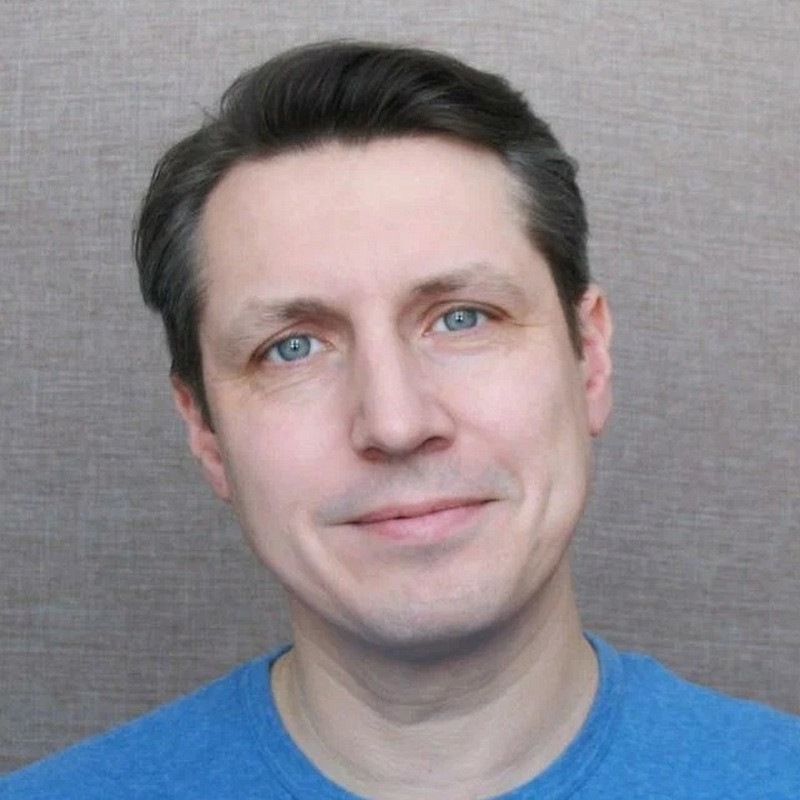 Алексей Устинов