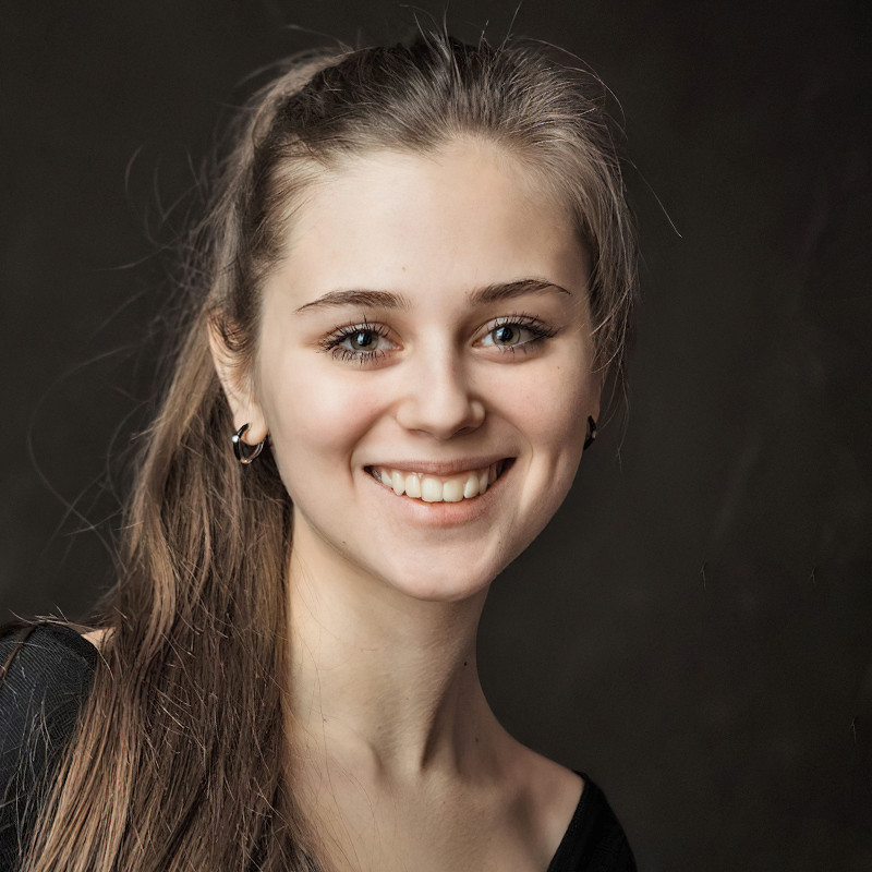 Александра Милешина