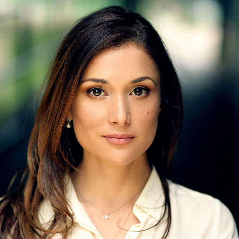 Дафна Александр