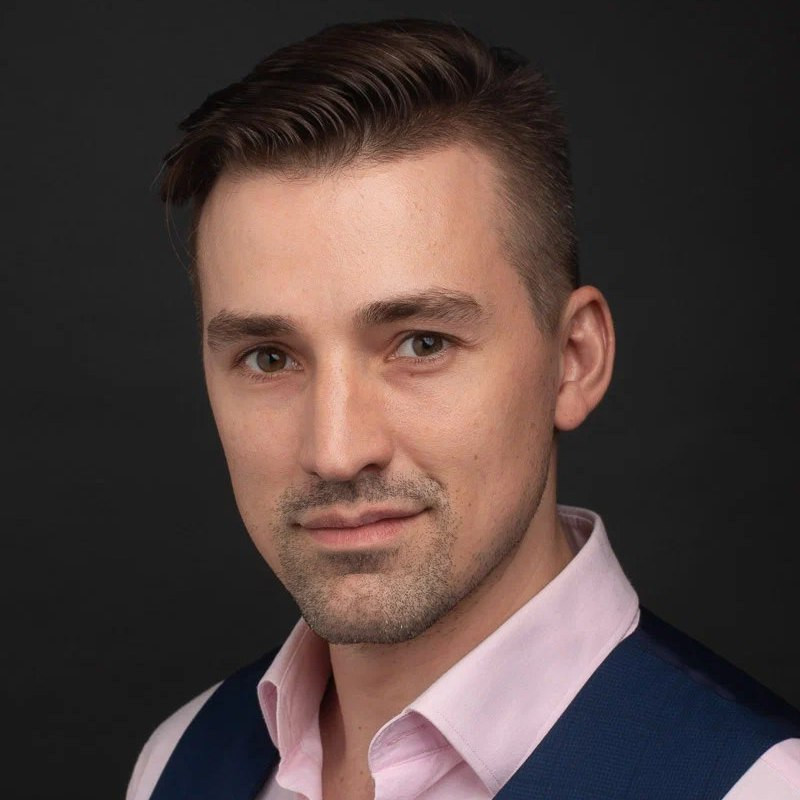 Михаил Данилюк