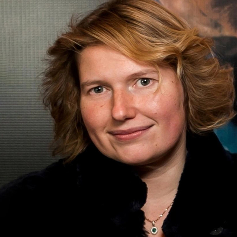 Елена Иванова