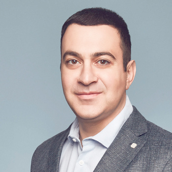 Гарик Мартиросян