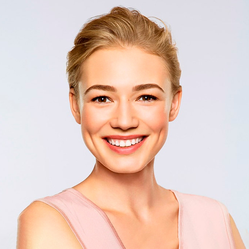 Оксана Акиньшина