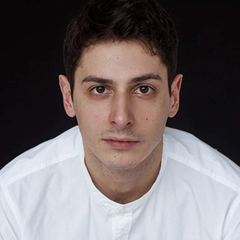 Арсений Семенов