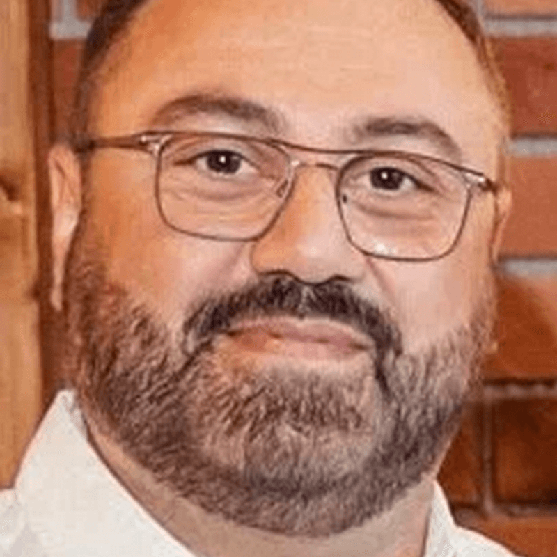 Станислав Егиянц