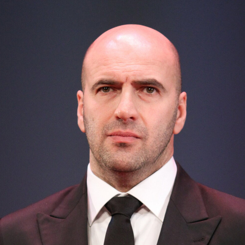 Ростислав Хаит