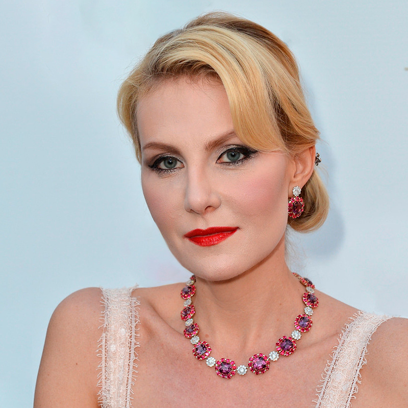 Рената Литвинова