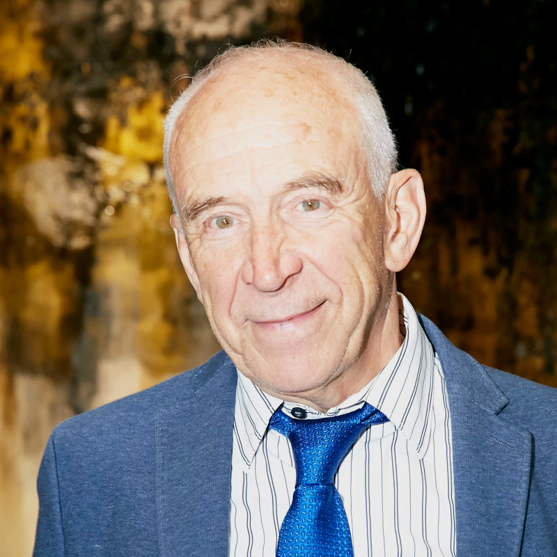 Александр Пашутин