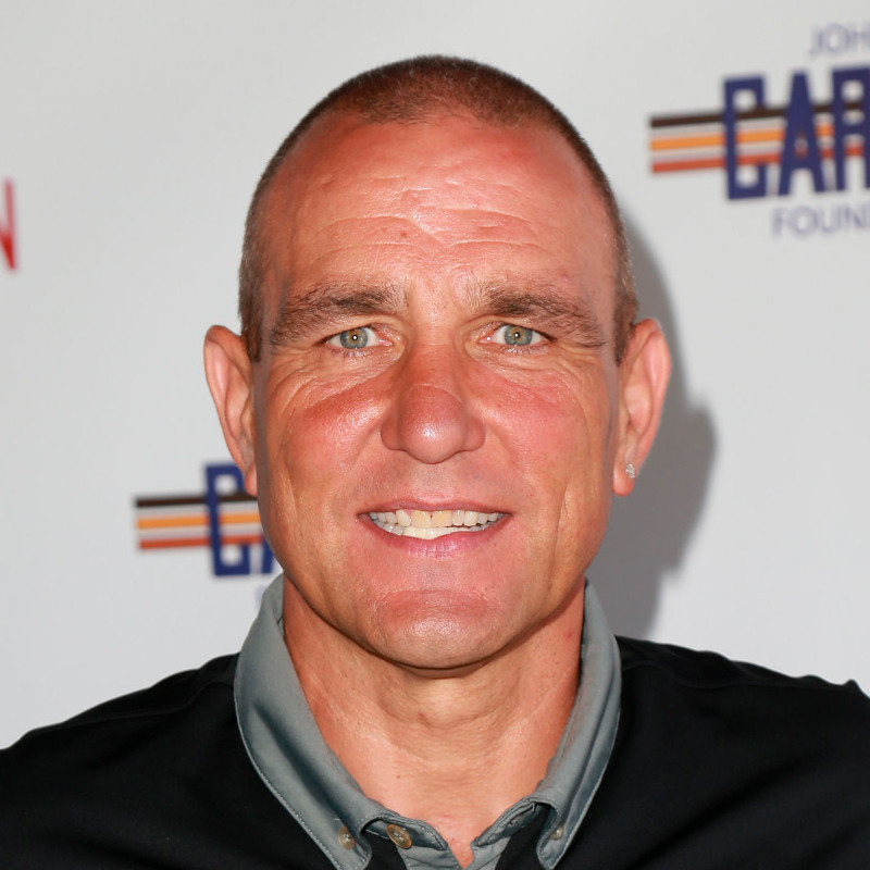 Винни Джонс