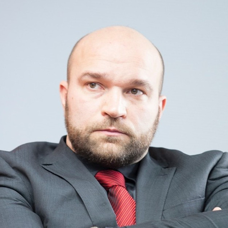 Игорь Петровский