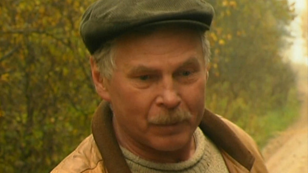 Далеко от Москвы