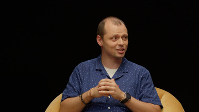 Виктор Комаров