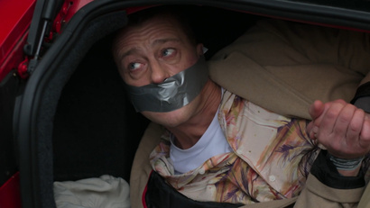 13 серия. На цепи