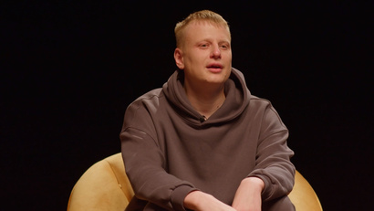 Слава Комиссаренко