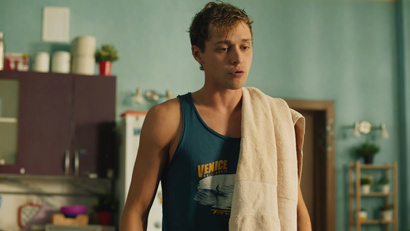 Универ Молодые 1 сезон 3 серия