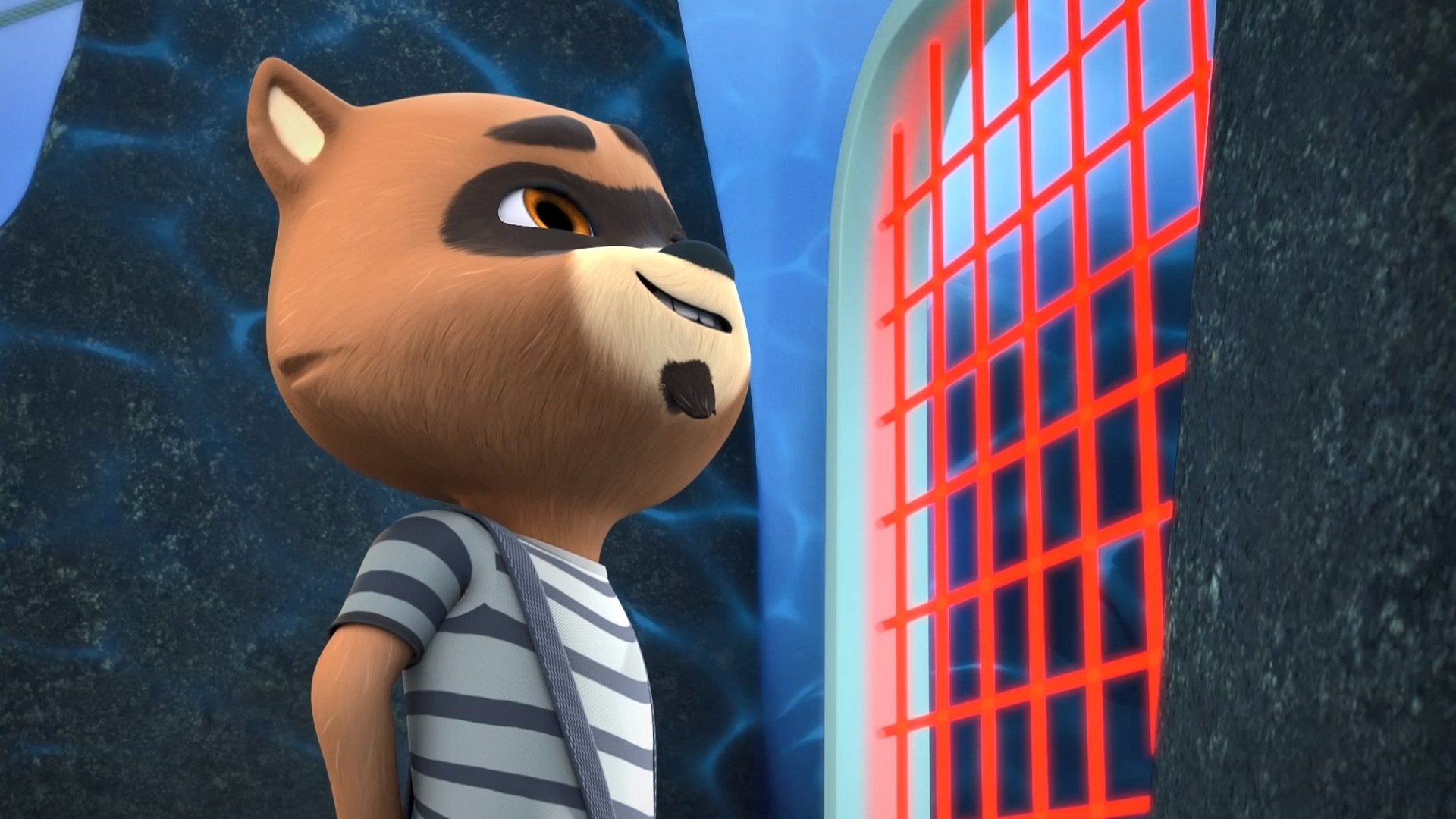 Том — микрошпион