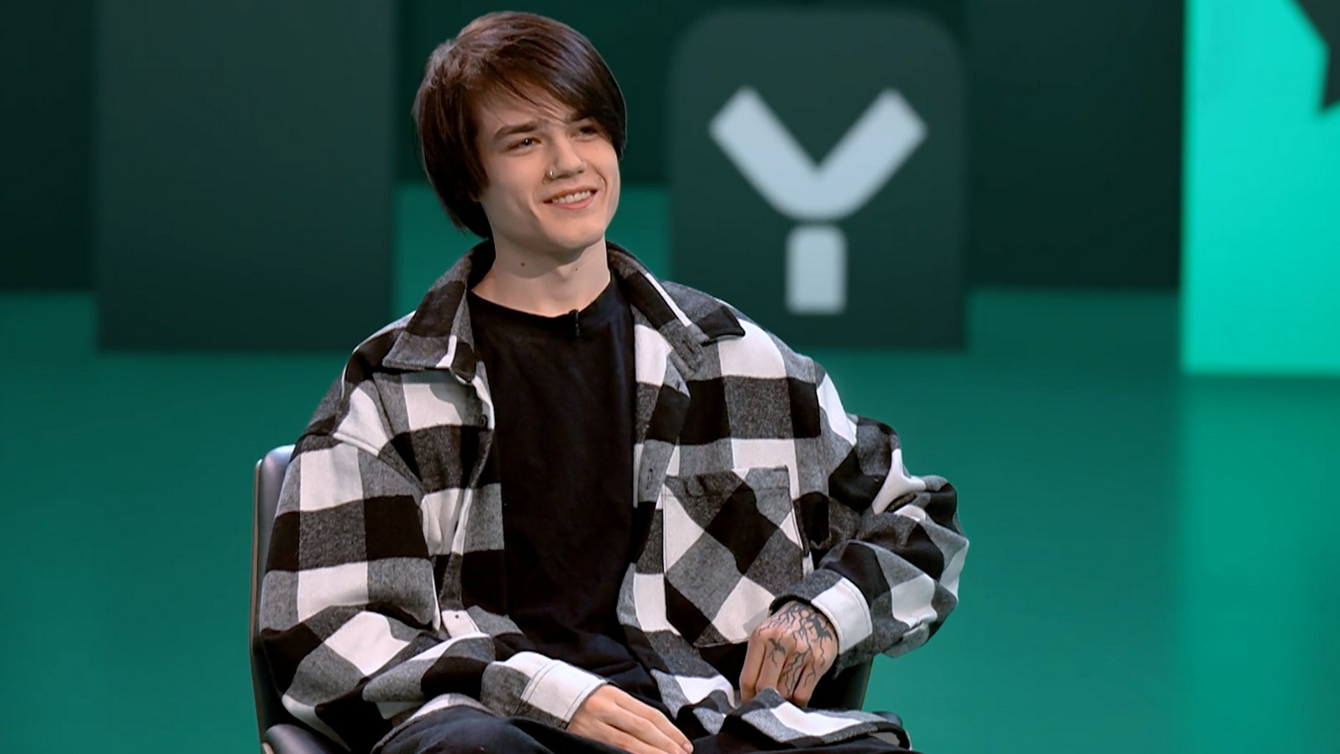 Черданцев против Дениса Никулина