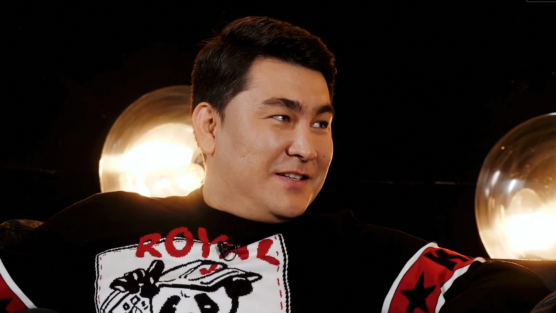 Азамат Мусагалиев