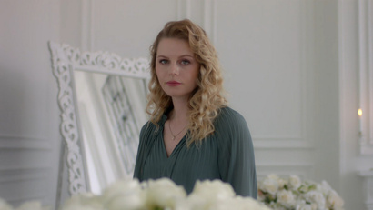 58 серия. Лужайка для зайки