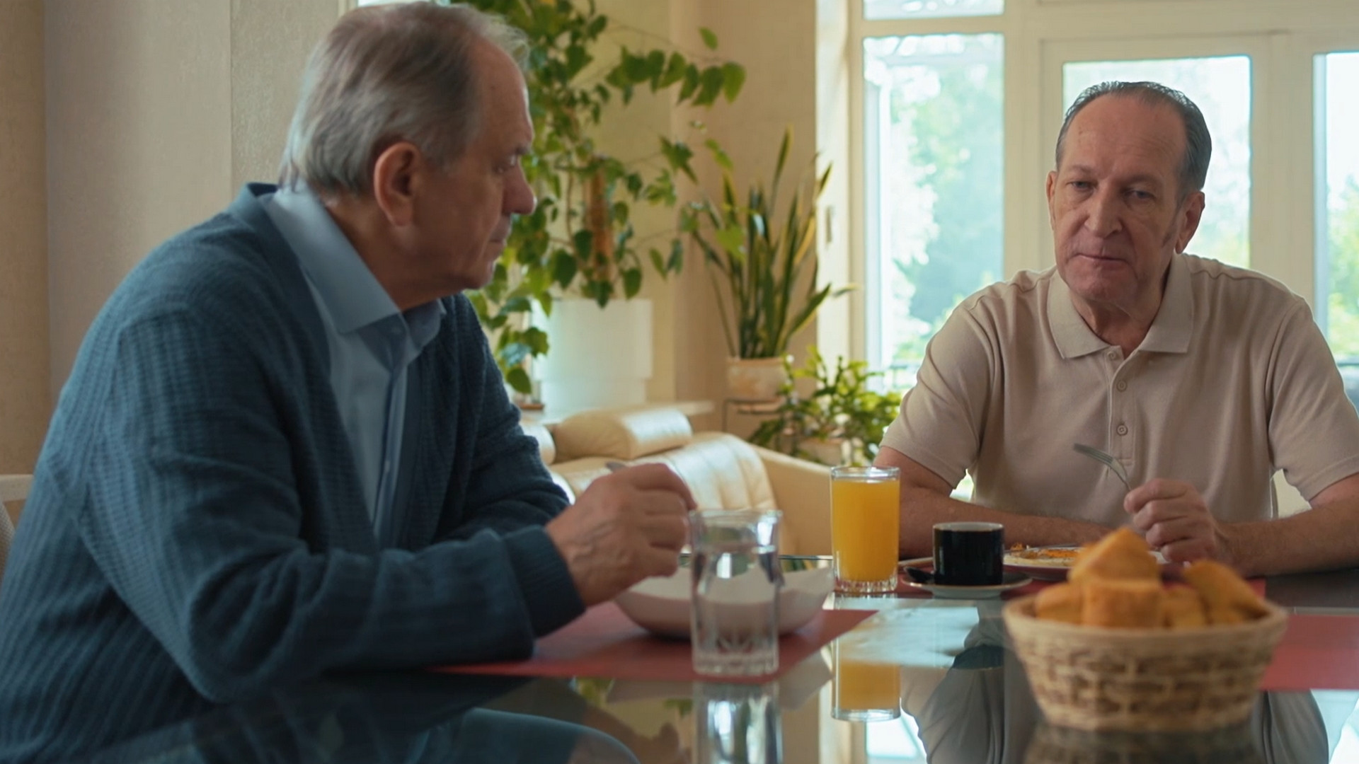 25 серия. Сходка